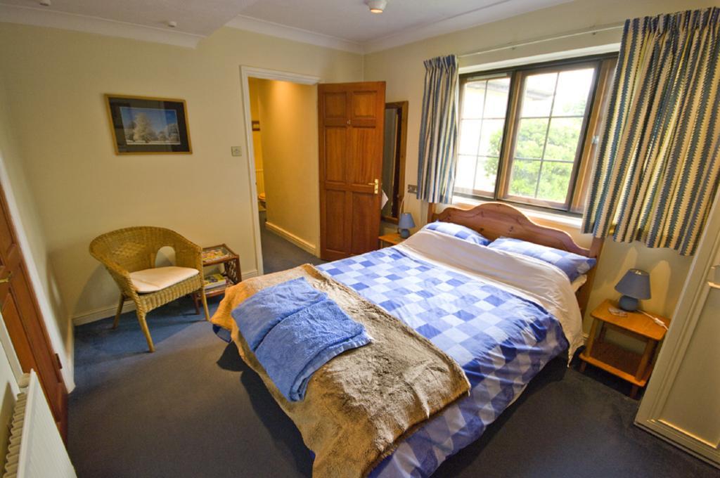 Shire Lodge Ramsey  Room photo